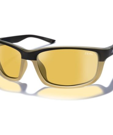 Zeal Optics Confluence SunglassesMatte Brown and Ochre/Yellow Photochromic Polarised Lenses