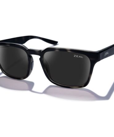 Zeal Optics Whittier SunglassesTransparent Grey Havana/Dark Grey Polarised Lenses