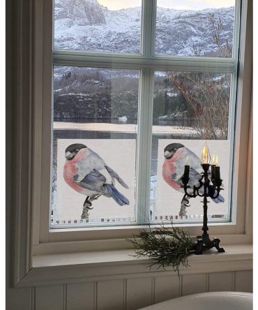 Emma Sjodin: Windowshade (31 x 31cm), Bull Finch