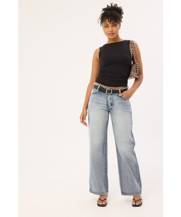 Abrand 99 Low Rise Baggy Jean Keira